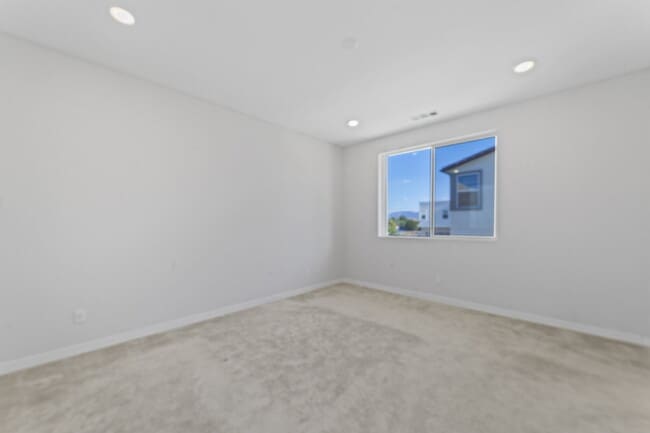 Building Photo - 26912 W Winding Trail Ct