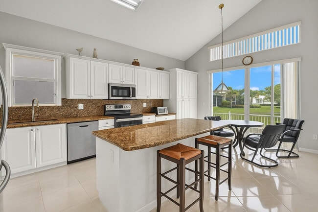 Building Photo - 1581 NW 159th Ave