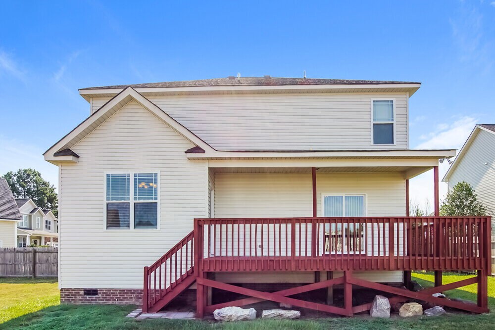 Building Photo - 45 Oakton Dr