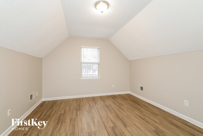 Building Photo - 13333 Woodland Farm Dr