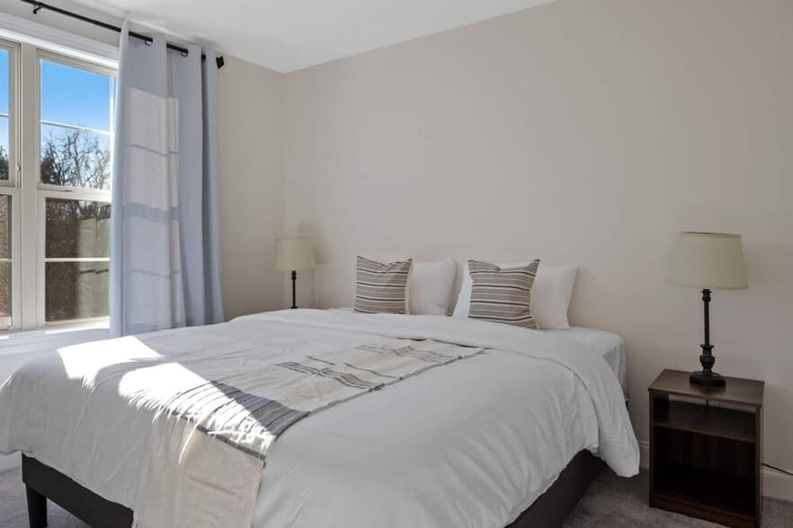 Building Photo - 3319 Old Hickory Blvd