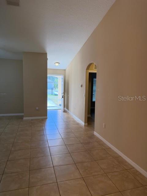 Building Photo - 55 Pine Haven Dr