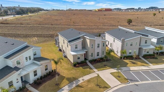 Building Photo - 9084 Sommerset Hills Dr