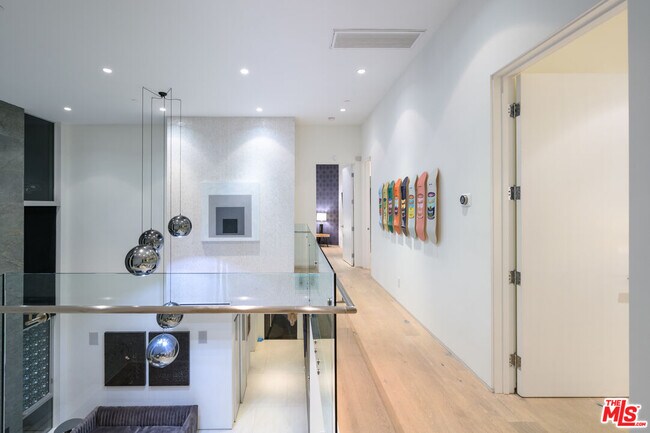 Building Photo - 6660 Colgate Ave