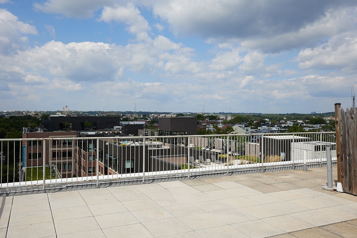 Rooftop - 701 Lamont St NW