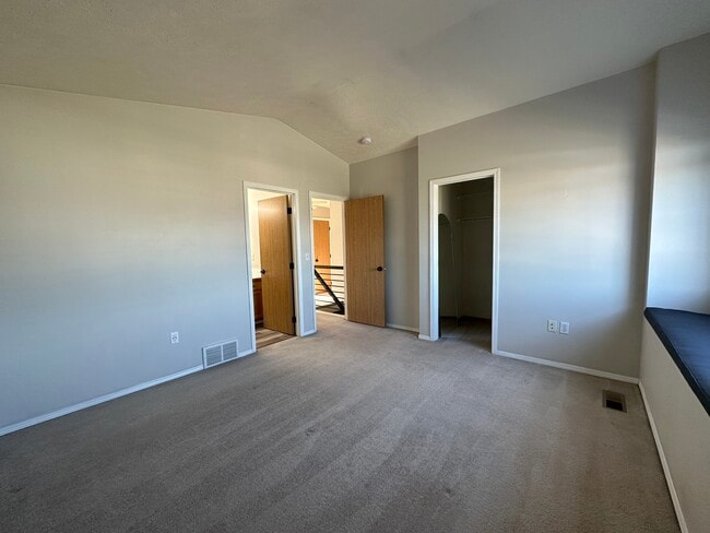 Building Photo - 23812 E Maxwell Ave