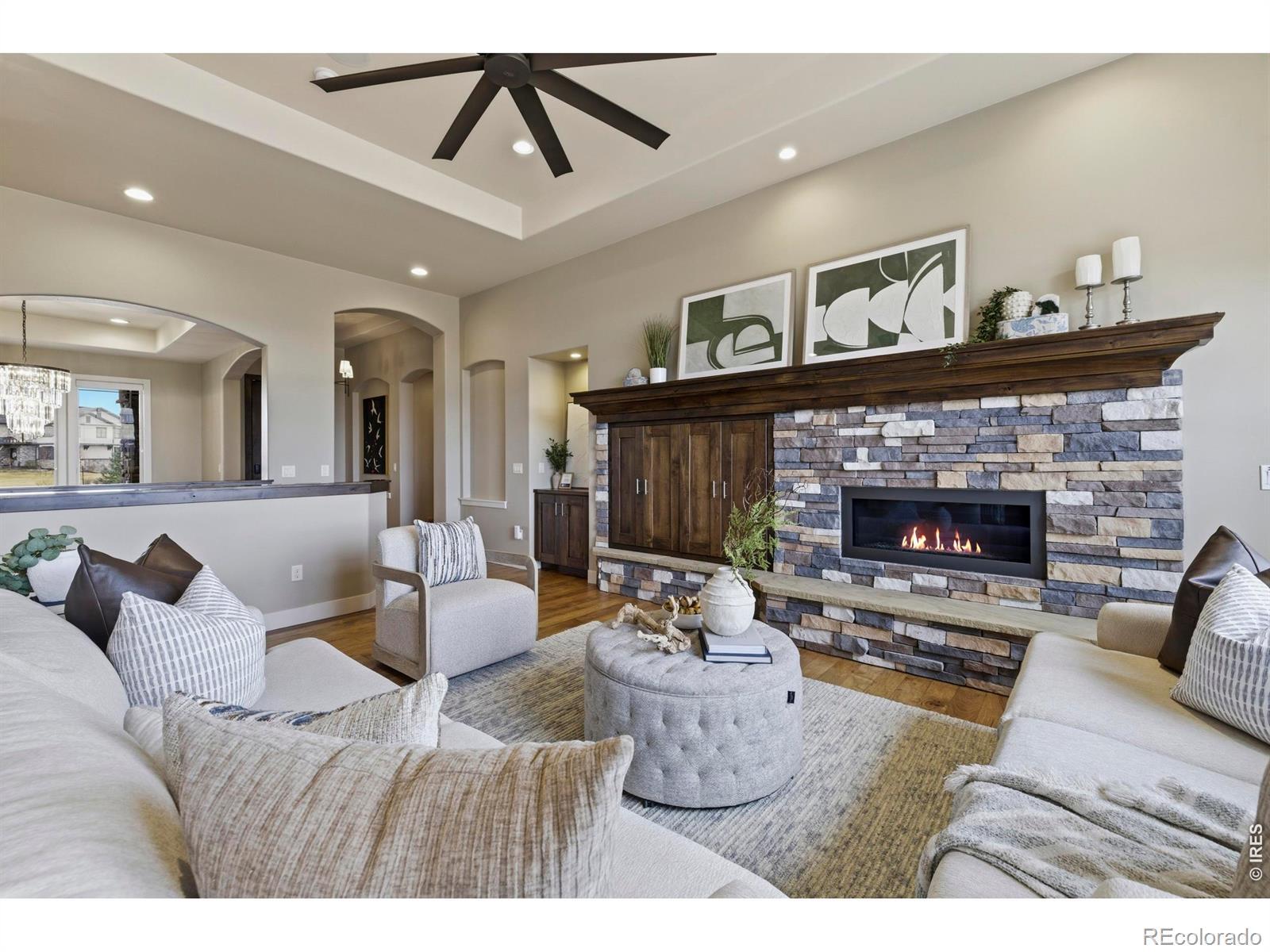 Building Photo - 6862 Wildshore Dr