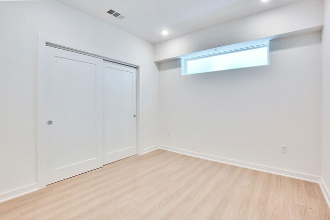 Building Photo - 4802 S Congress Ave