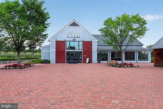 Building Photo - 1654 Kirkman St