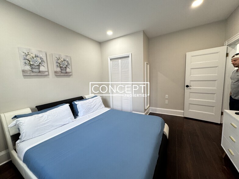 Building Photo - 76 Congreve St