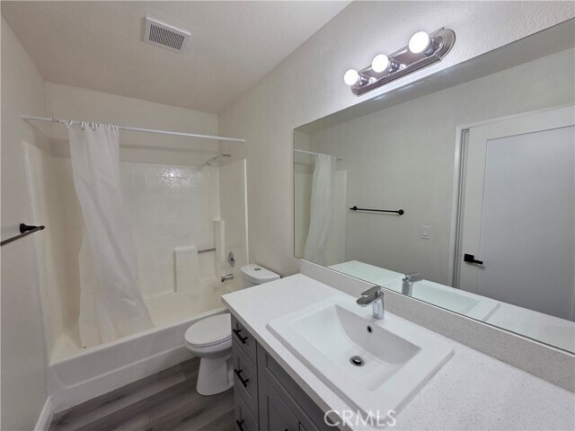 Building Photo - 44036 25th St W