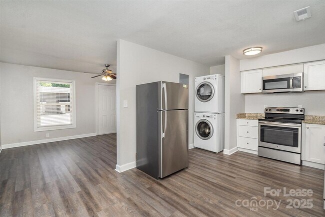 Building Photo - 1520 Seigle Ave