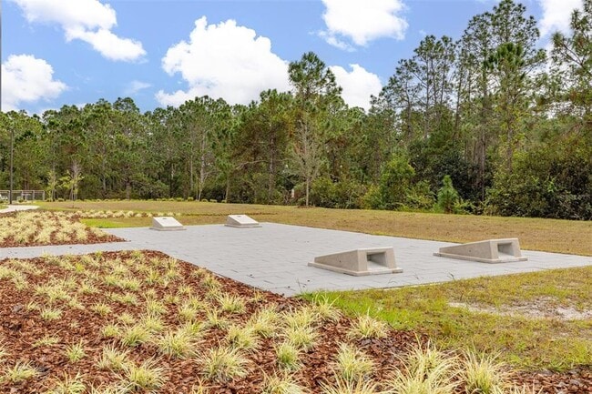 Building Photo - 2893 House Finch Rd