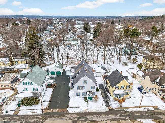 Building Photo - 20 Haynes Ct