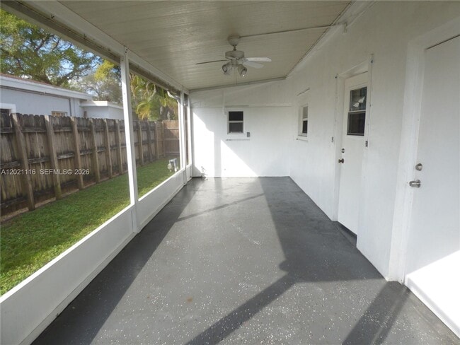 Building Photo - 2148 NE 182nd St