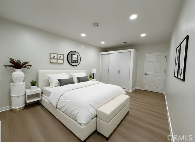 Building Photo - 5912 Carpenter Ave