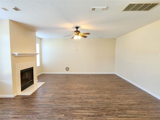 Building Photo - 18123 Noble Forest Dr