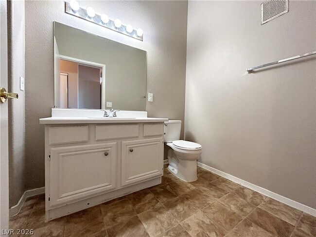 Building Photo - 10245 S Maryland Pkwy