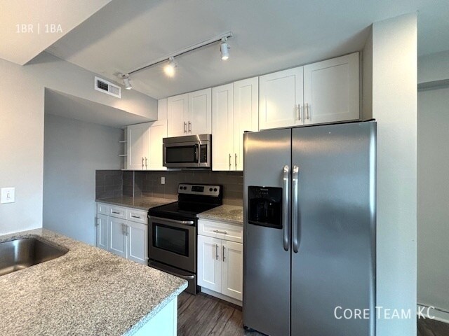 Building Photo - 209 Emanuel Cleaver II Blvd.