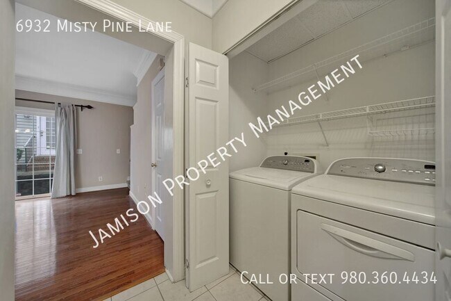 Building Photo - 6932 Misty Pine Ln