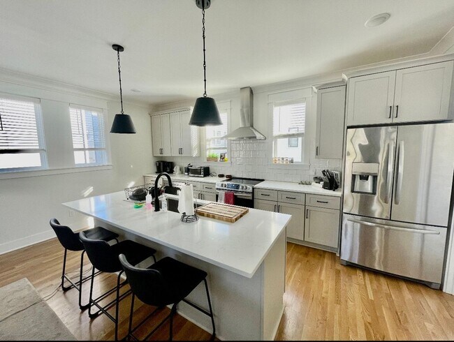 Building Photo - **HIGH-END EAST NASHVILLE HOME IN A 32-HOME BOUTIQUE COMMUNITY WITH GREEN SPACE**