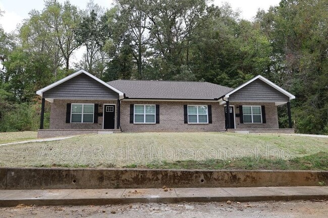 Building Photo - 159 Wade Ln