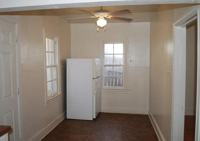 Building Photo - 4722 Depew Ave