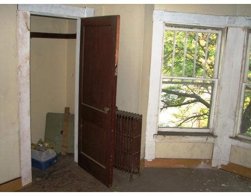  - 38 Claflin St
