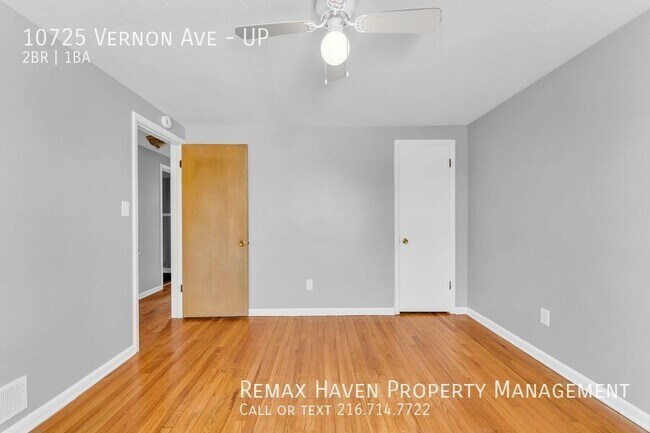 Building Photo - 10725 Vernon Ave