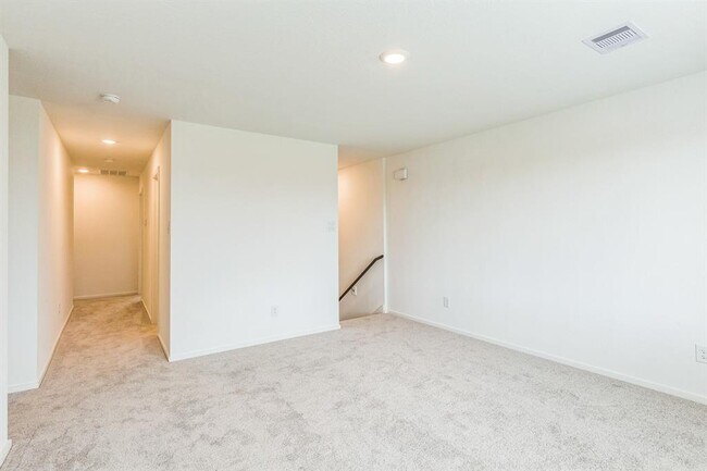 Building Photo - 28826 Texas Sparrow Ln