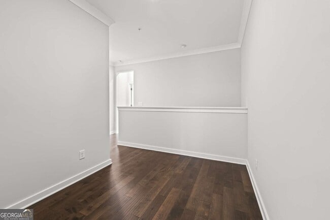 Building Photo - 240 Walker Ave