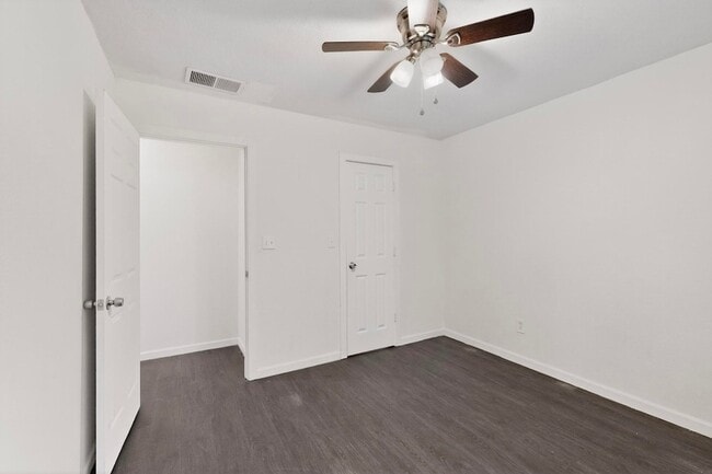 Building Photo - 5011 Briar Patch Ln