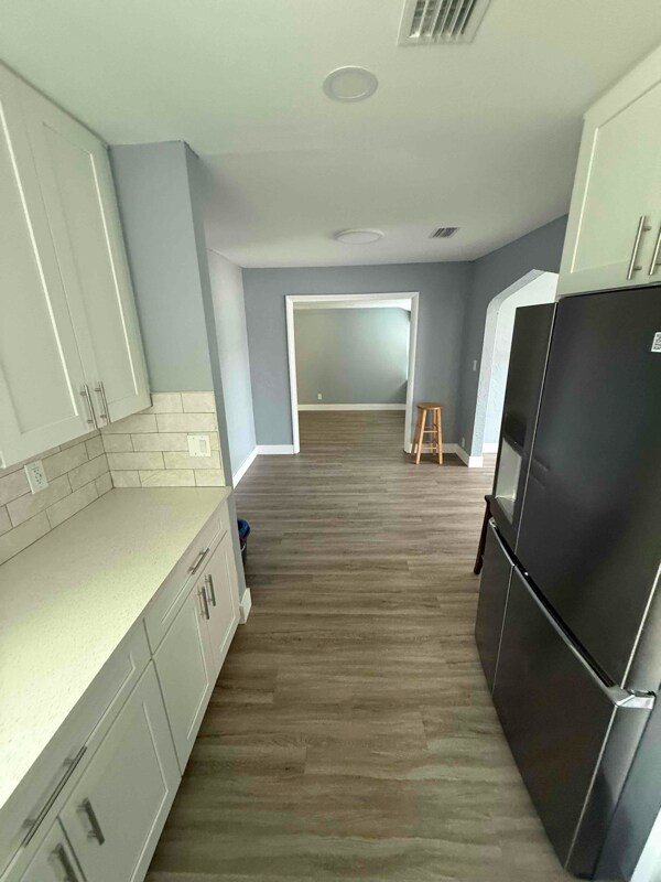 Building Photo - 4855 Fairfield Ave S