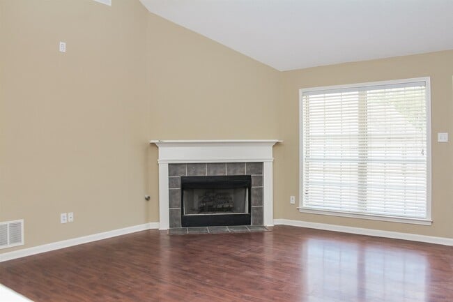 Building Photo - 20 Cypress Ridge Cove