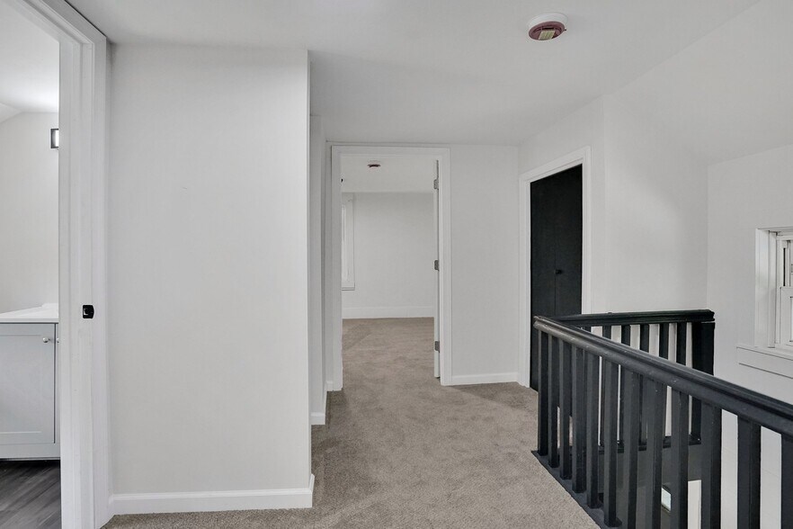 Building Photo - 46 Chestnut Street Pl