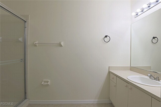 Building Photo - 4117 Bellasol Cir