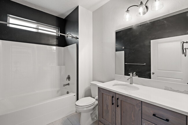 Building Photo - 4269 W Ravenna St