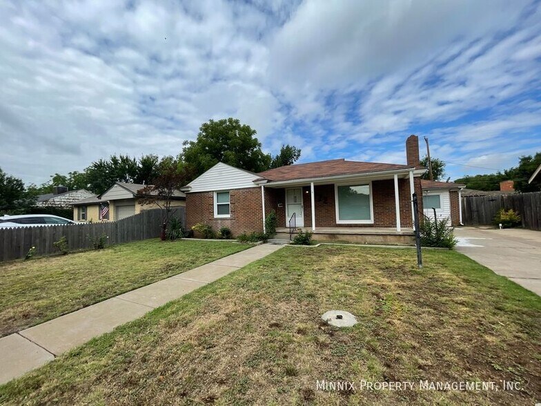 Primary Photo - 1222 S Milam St