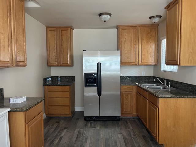 Building Photo - 1011 12th St