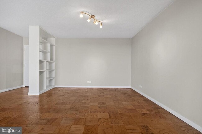 Building Photo - 429 N St SW