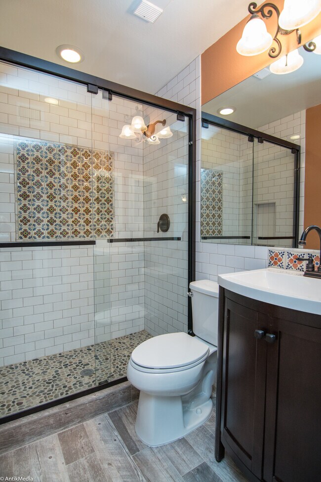 Building Photo - 7023 E 4th St