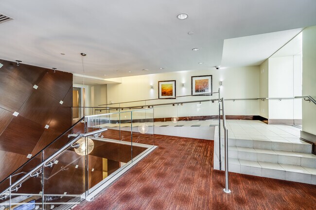 Building Photo - 440 L St NW