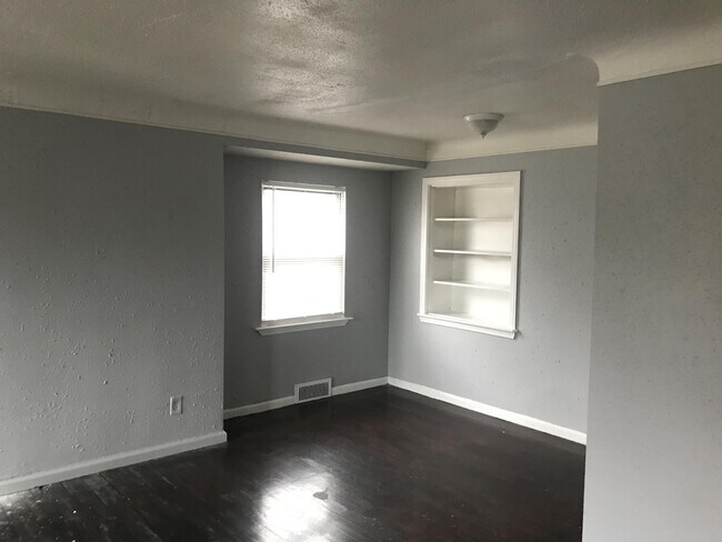 Building Photo - 20204 Prevost St