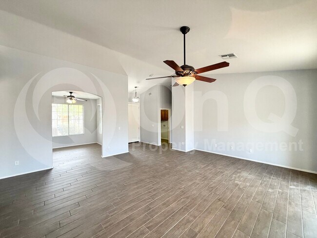 Building Photo - 15564 W Mescal St