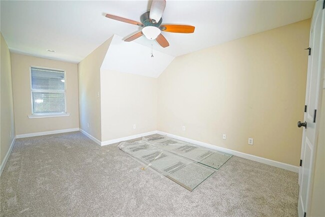 Building Photo - 211 West Dr