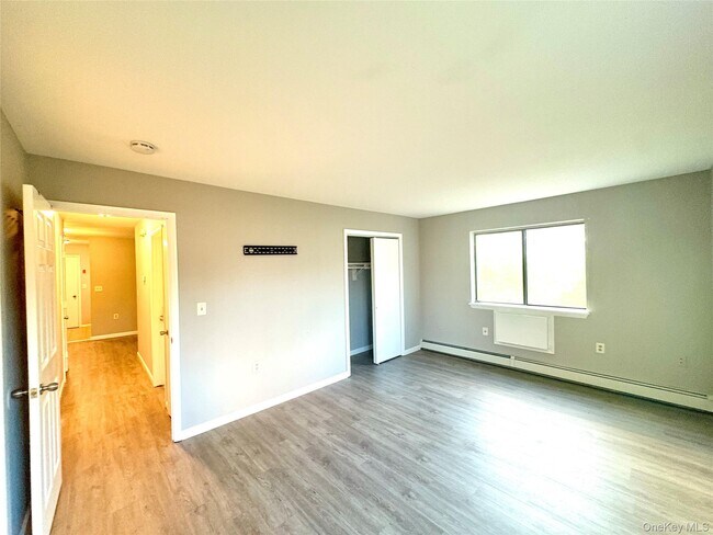 Building Photo - 225 Concord Ln