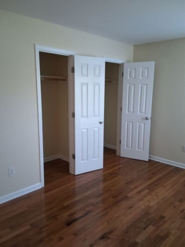 Building Photo - 509 Pine St