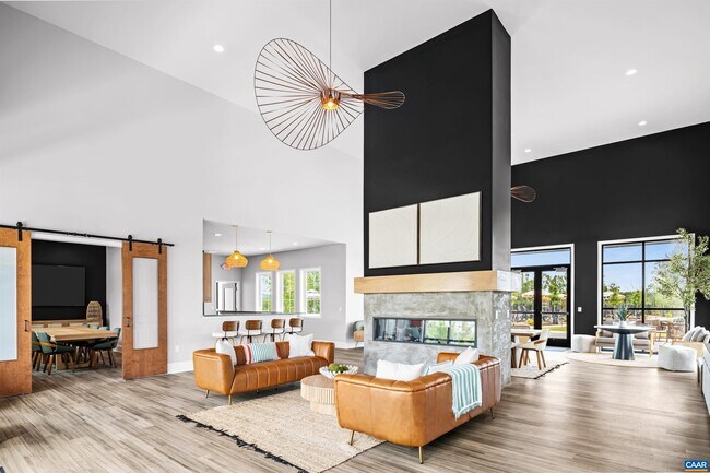 Building Photo - 92 Everglades Rd