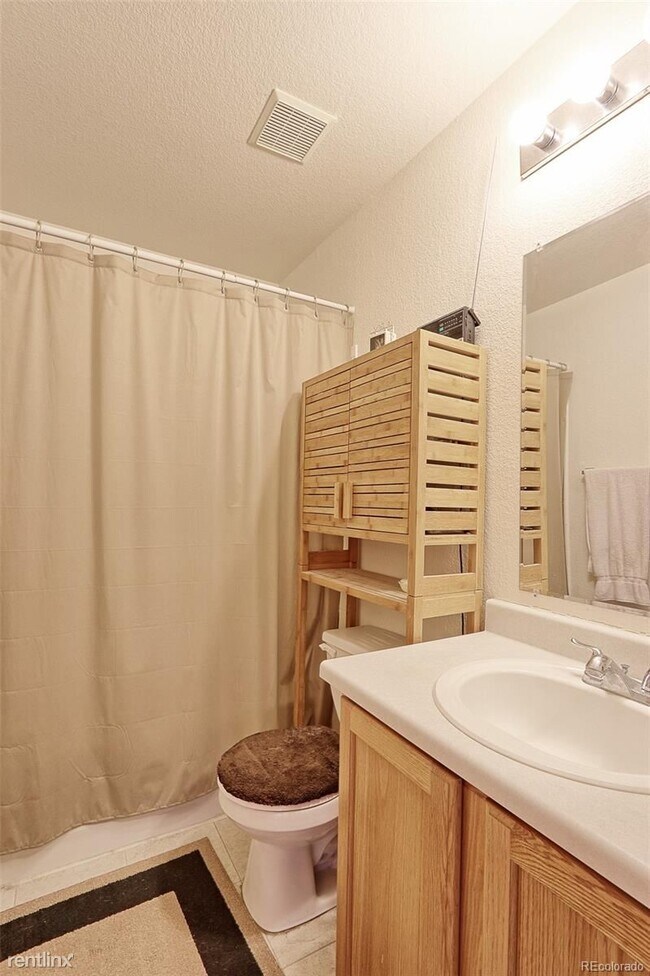 Building Photo - 2 br, 2 bath House - 9338 Welby Road Terrace