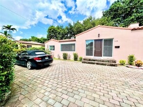 Building Photo - 125 NW 100th St